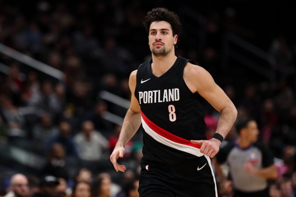 В число шести впервые участвующих в Матче всех звезд входят восходящие звезды, ветераны и творцы истории.