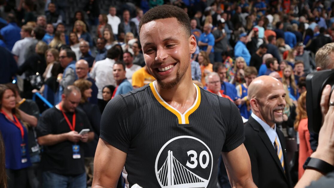 Starting 5: A historic night & looking back on an iconic shot